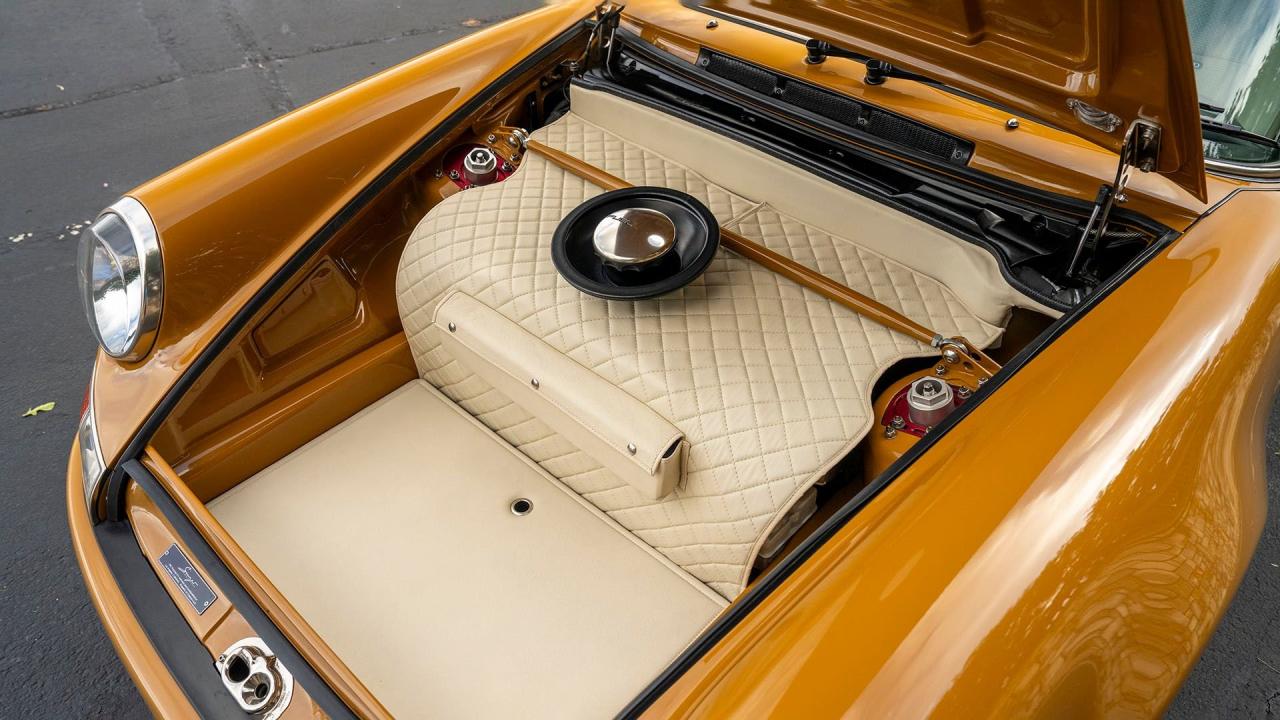 1990 Porsche 911 Coupe Reimagined by Singer "Los Angeles Commission"