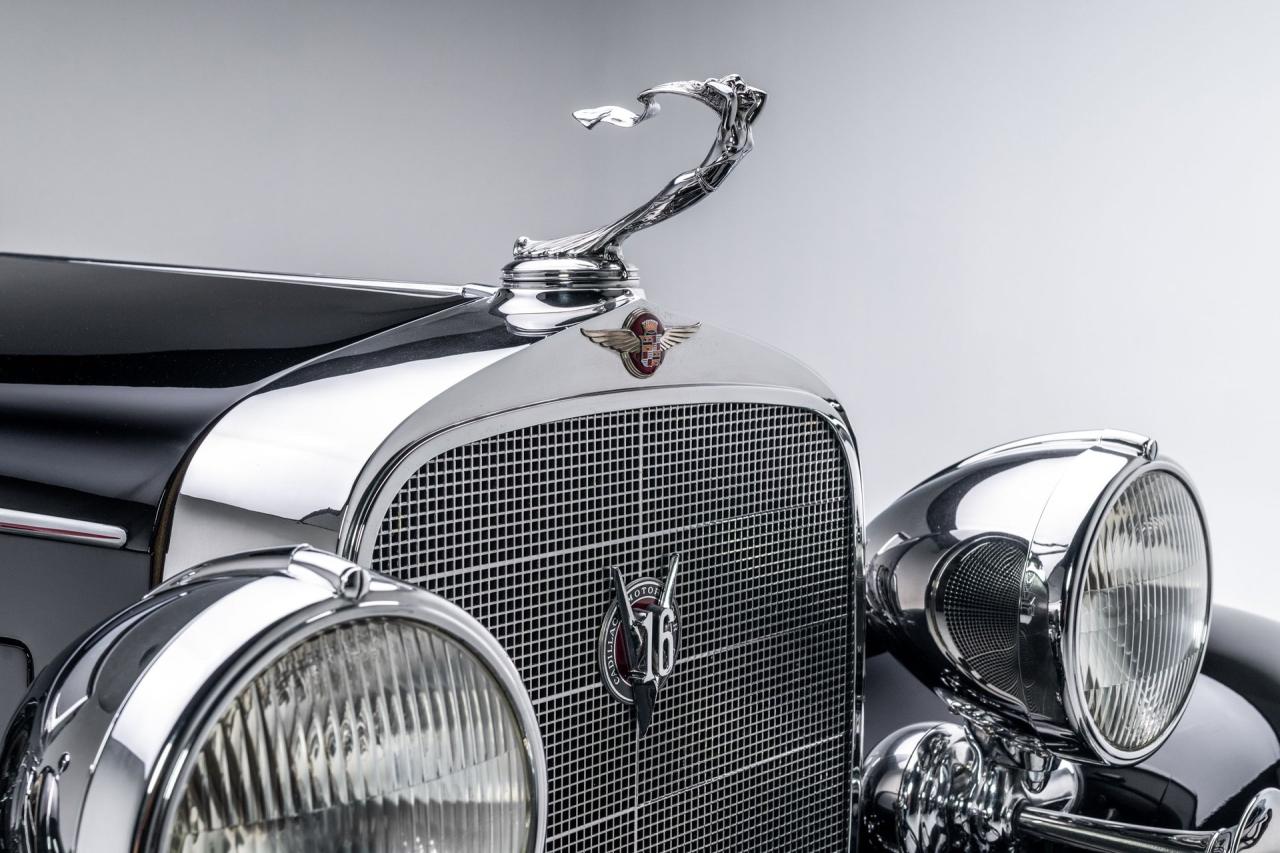 1932 Cadillac V-16 All-Weather Phaeton by Fisher