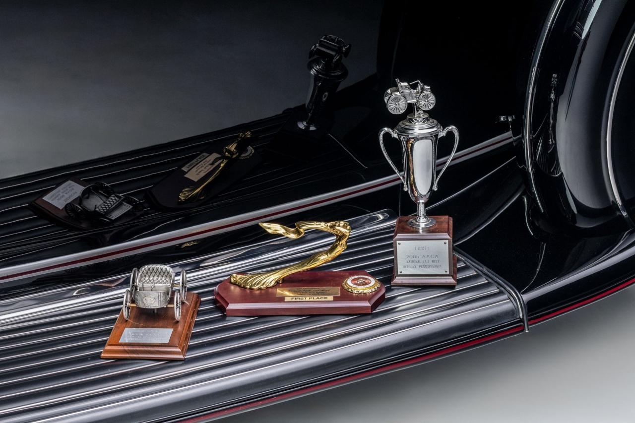 1932 Cadillac V-16 All-Weather Phaeton by Fisher