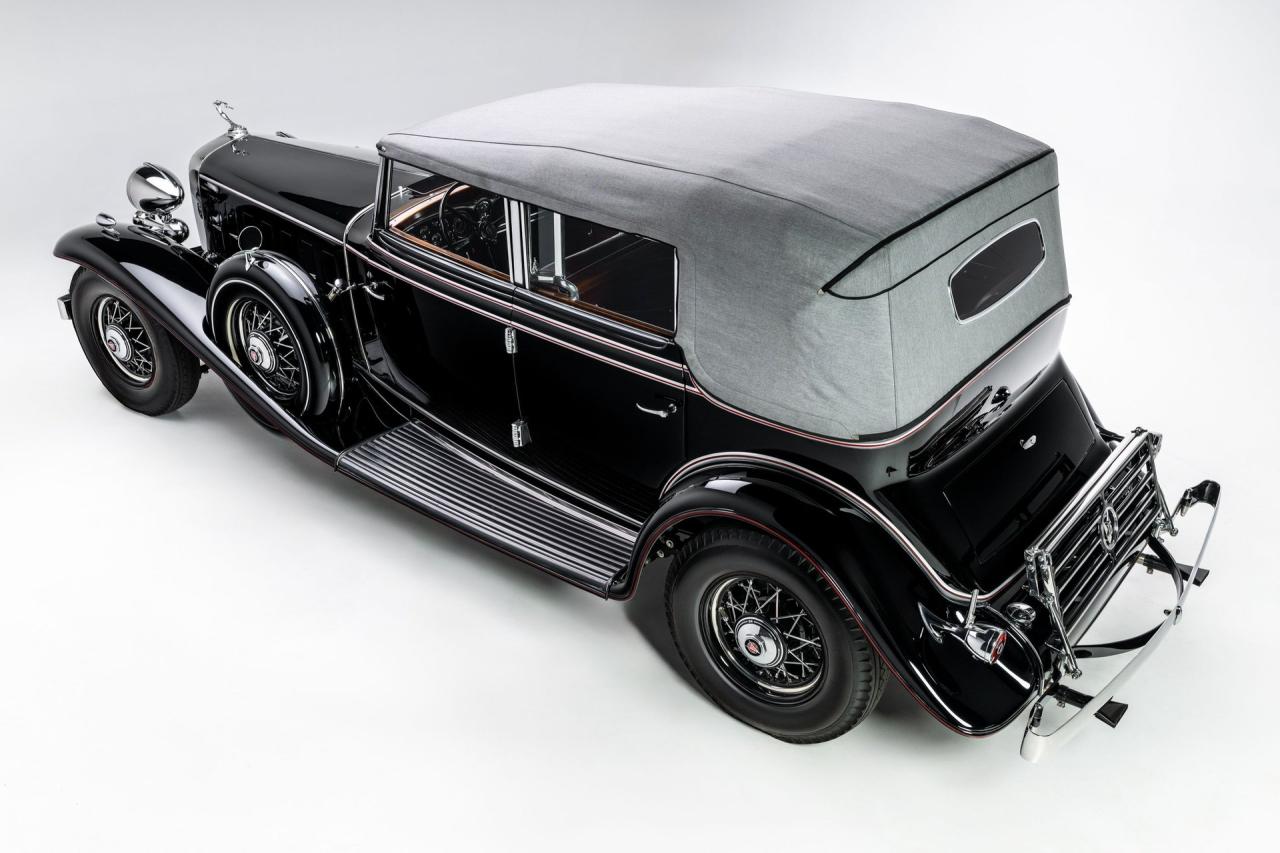 1932 Cadillac V-16 All-Weather Phaeton by Fisher