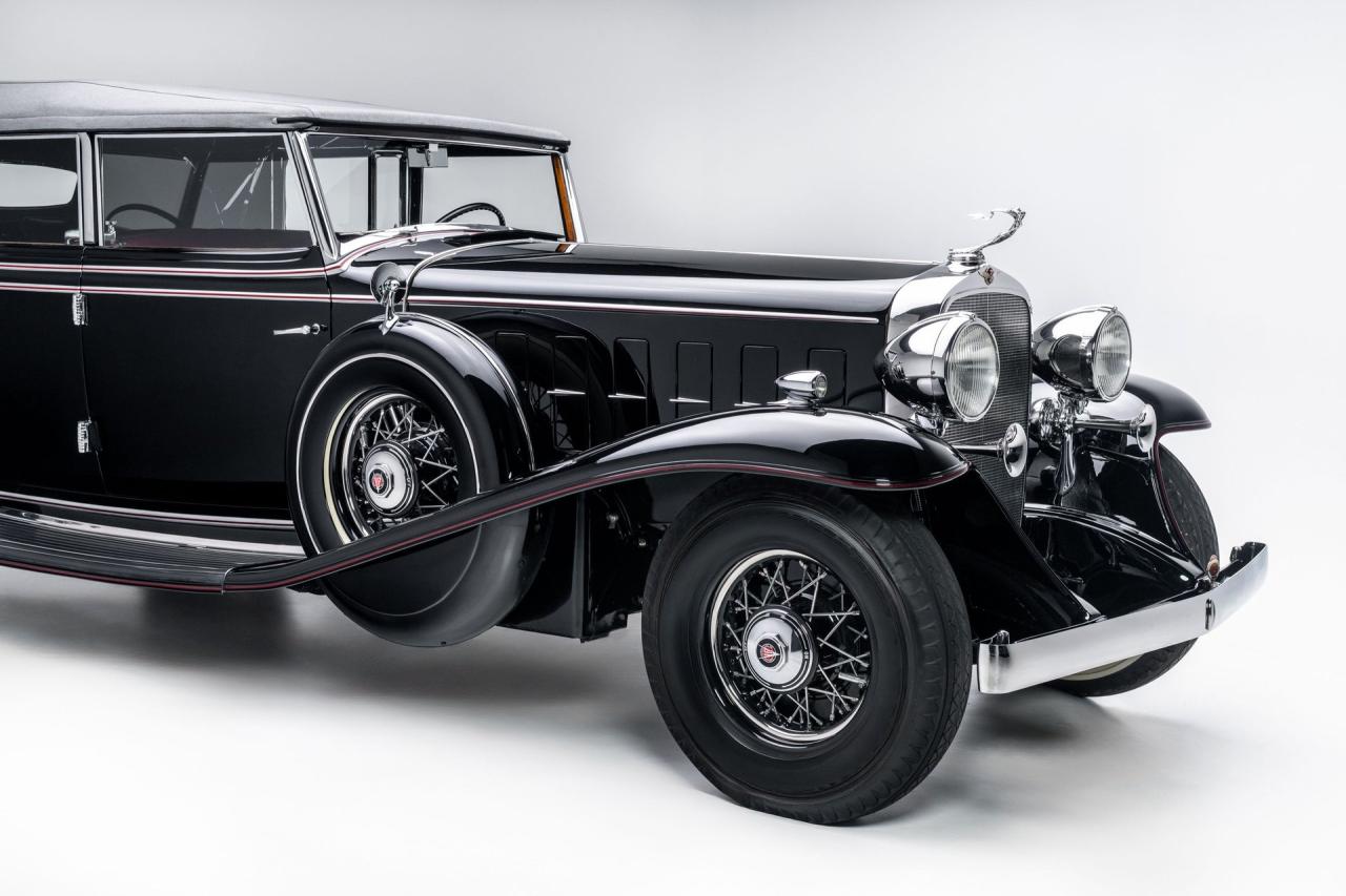 1932 Cadillac V-16 All-Weather Phaeton by Fisher