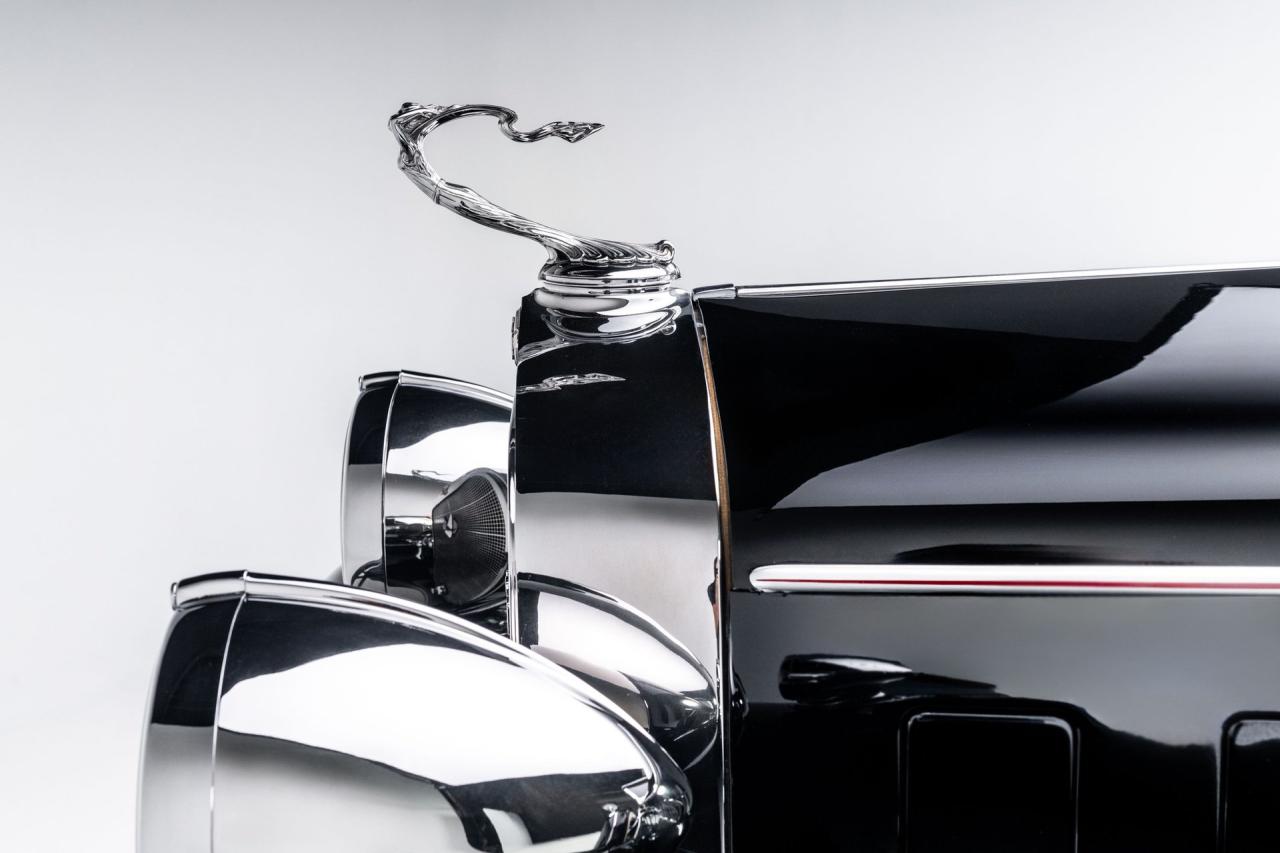 1932 Cadillac V-16 All-Weather Phaeton by Fisher