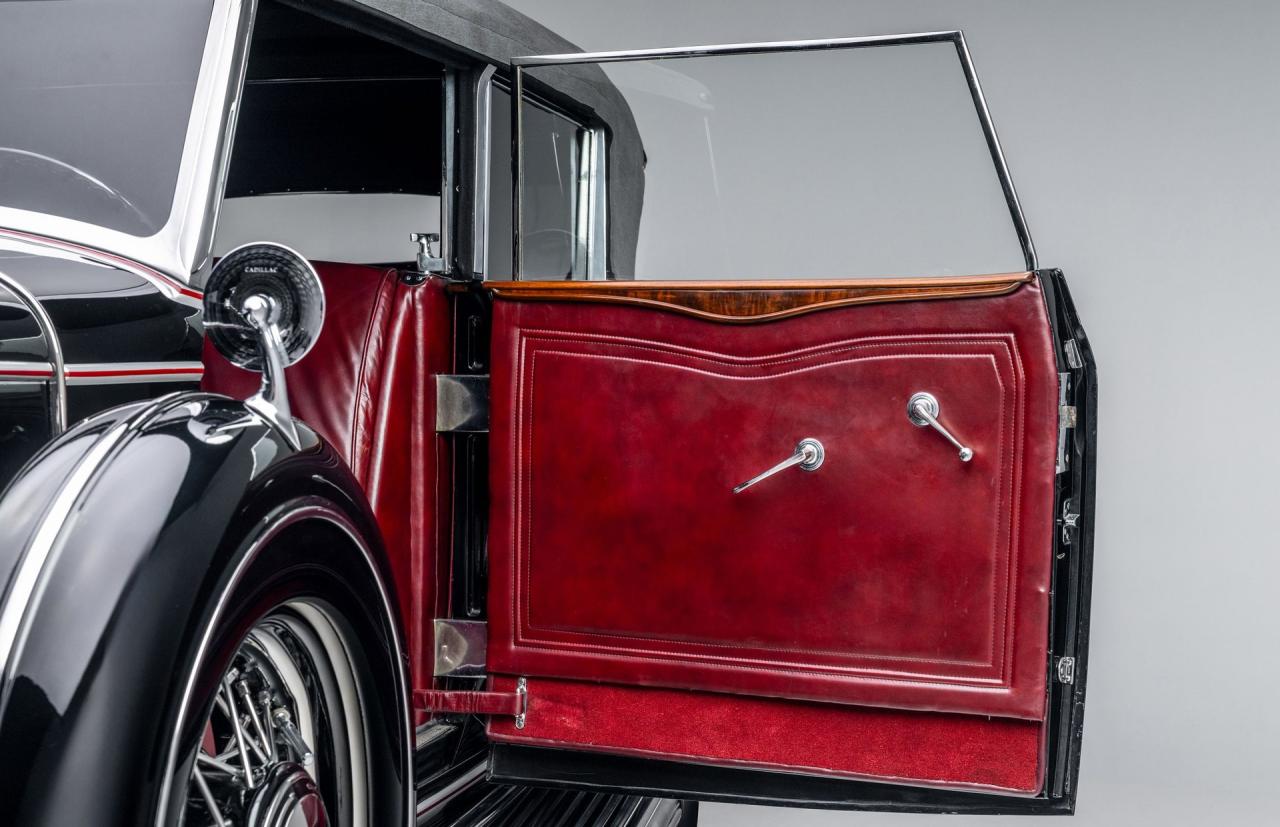 1932 Cadillac V-16 All-Weather Phaeton by Fisher