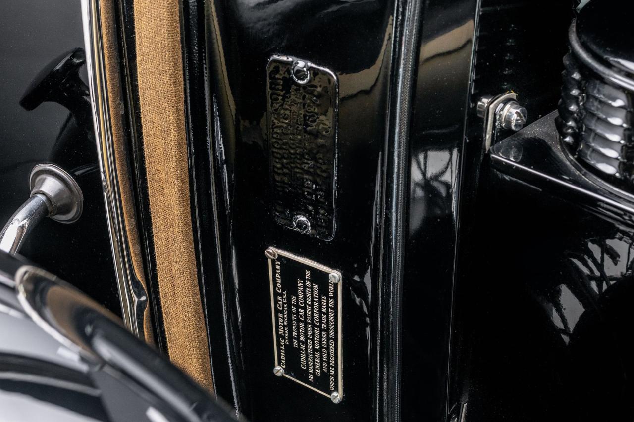 1932 Cadillac V-16 All-Weather Phaeton by Fisher