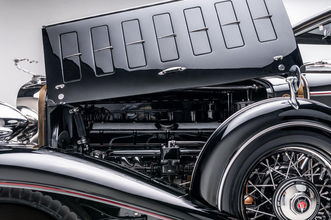 1932 Cadillac V-16 All-Weather Phaeton by Fisher