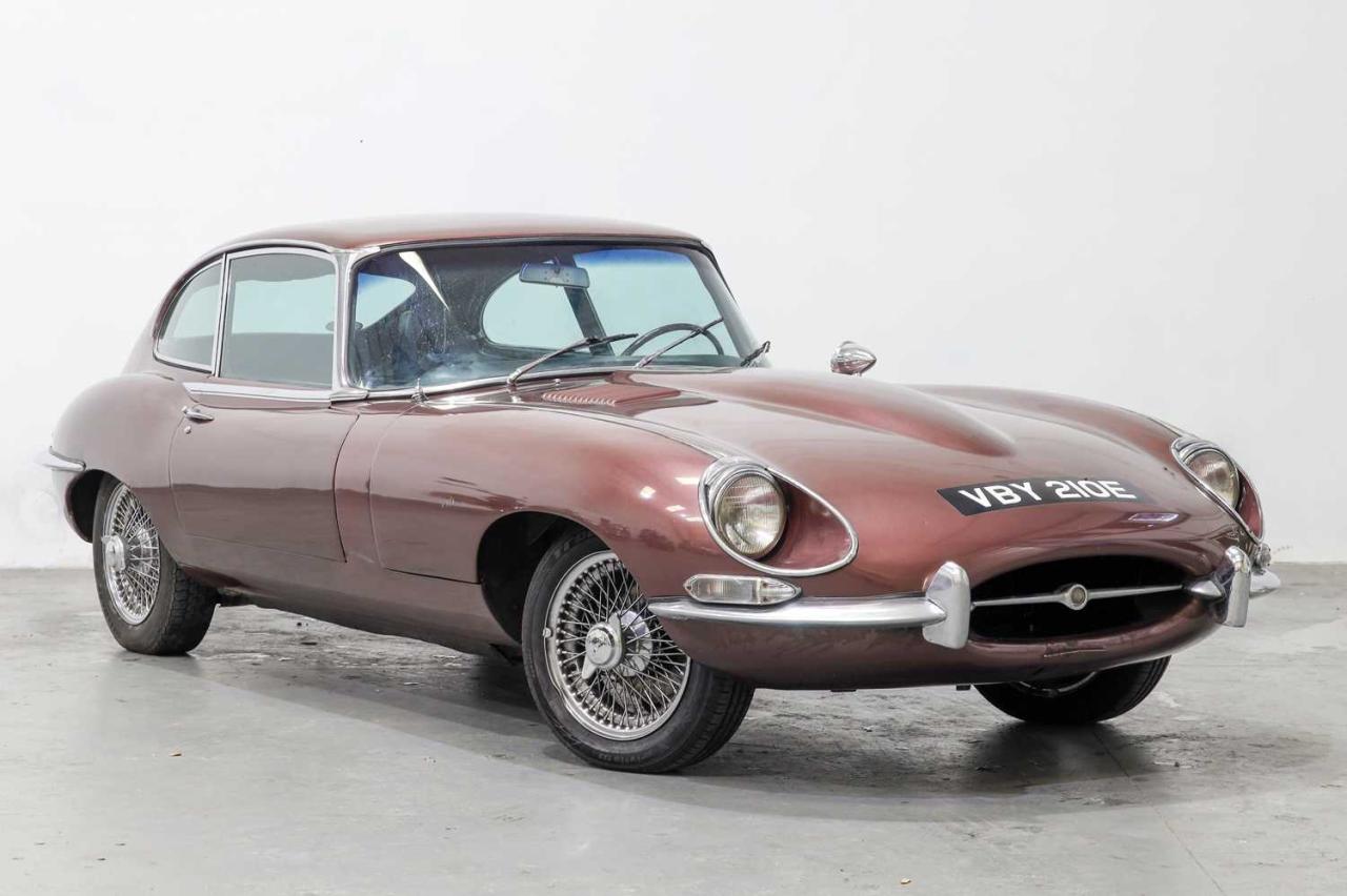 1967 Jaguar E-Type 2+2