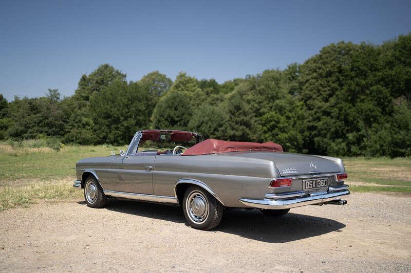 1965 Mercedes - Benz 300 SE CABRIOLET