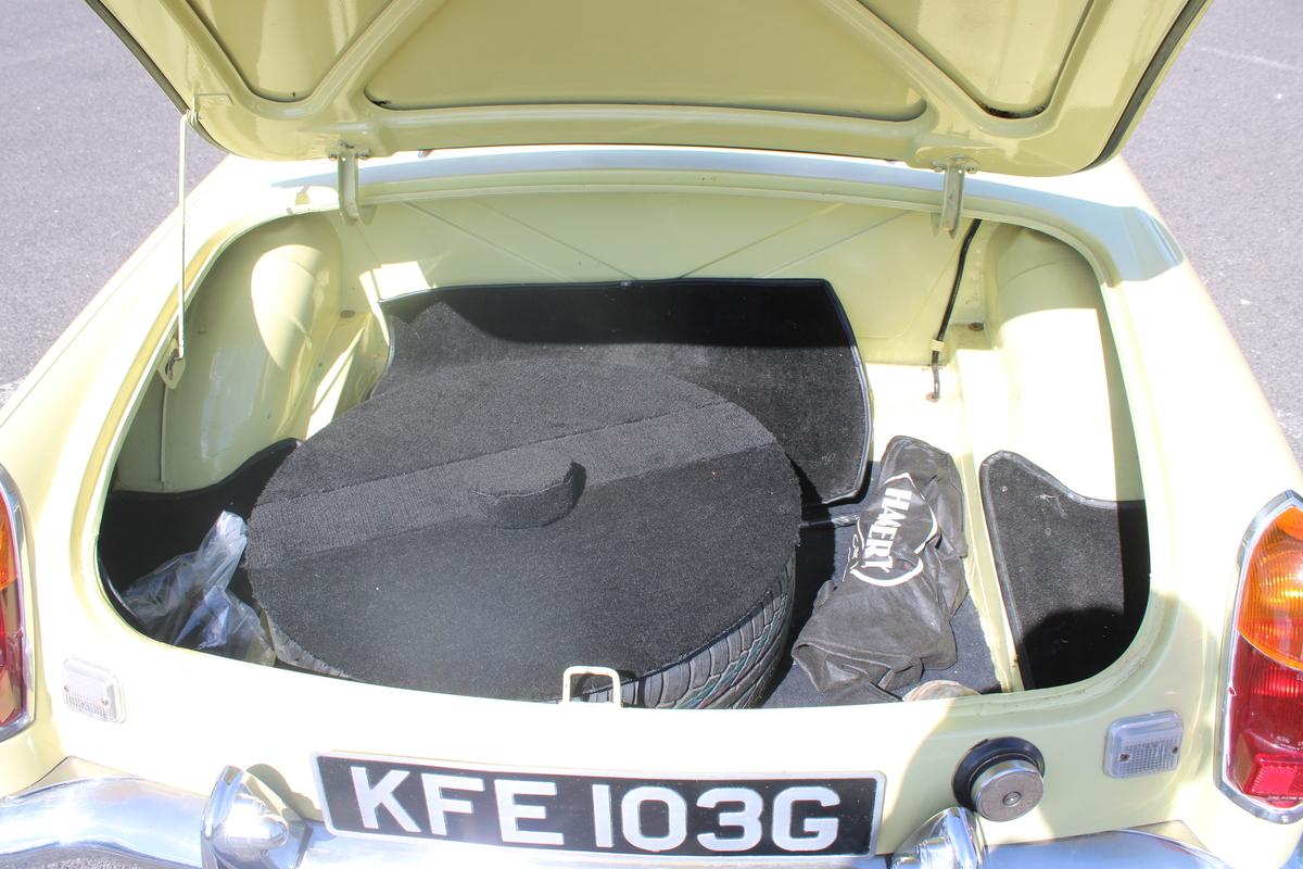 1969 MG C ROADSTER