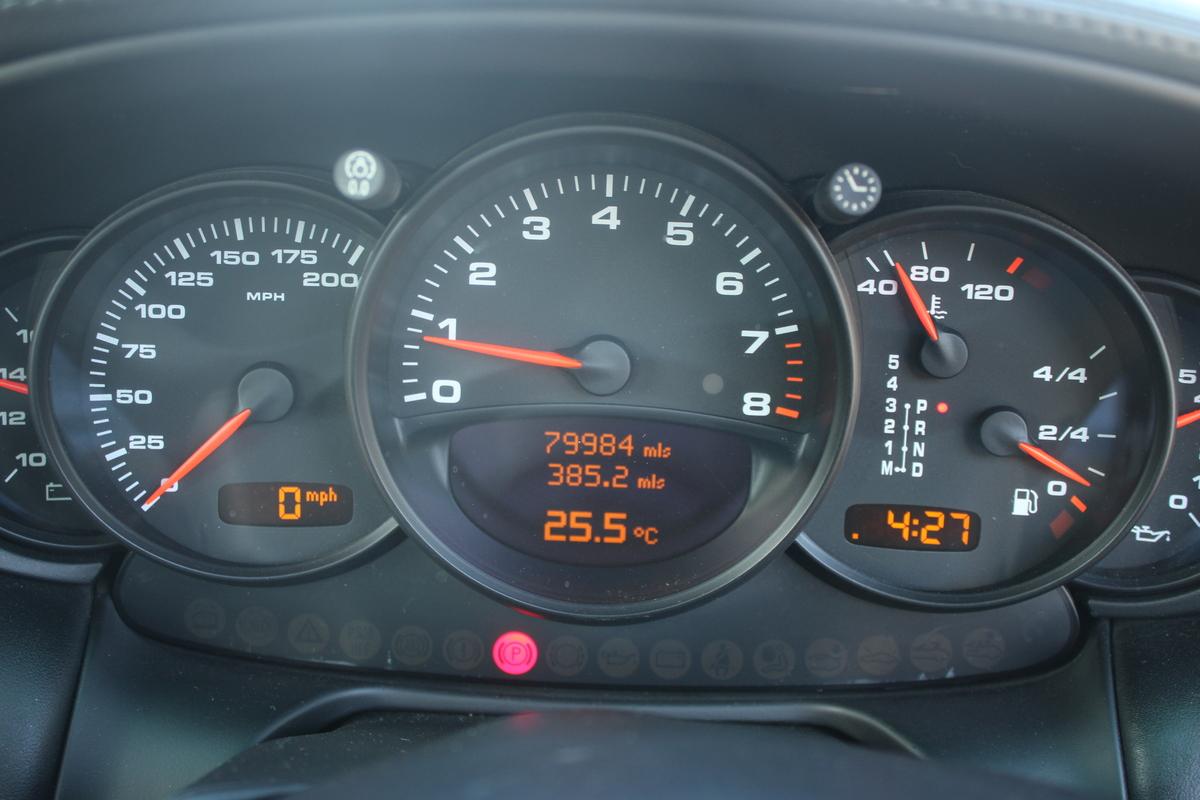 2005 Porsche 911 Carrera 4S
