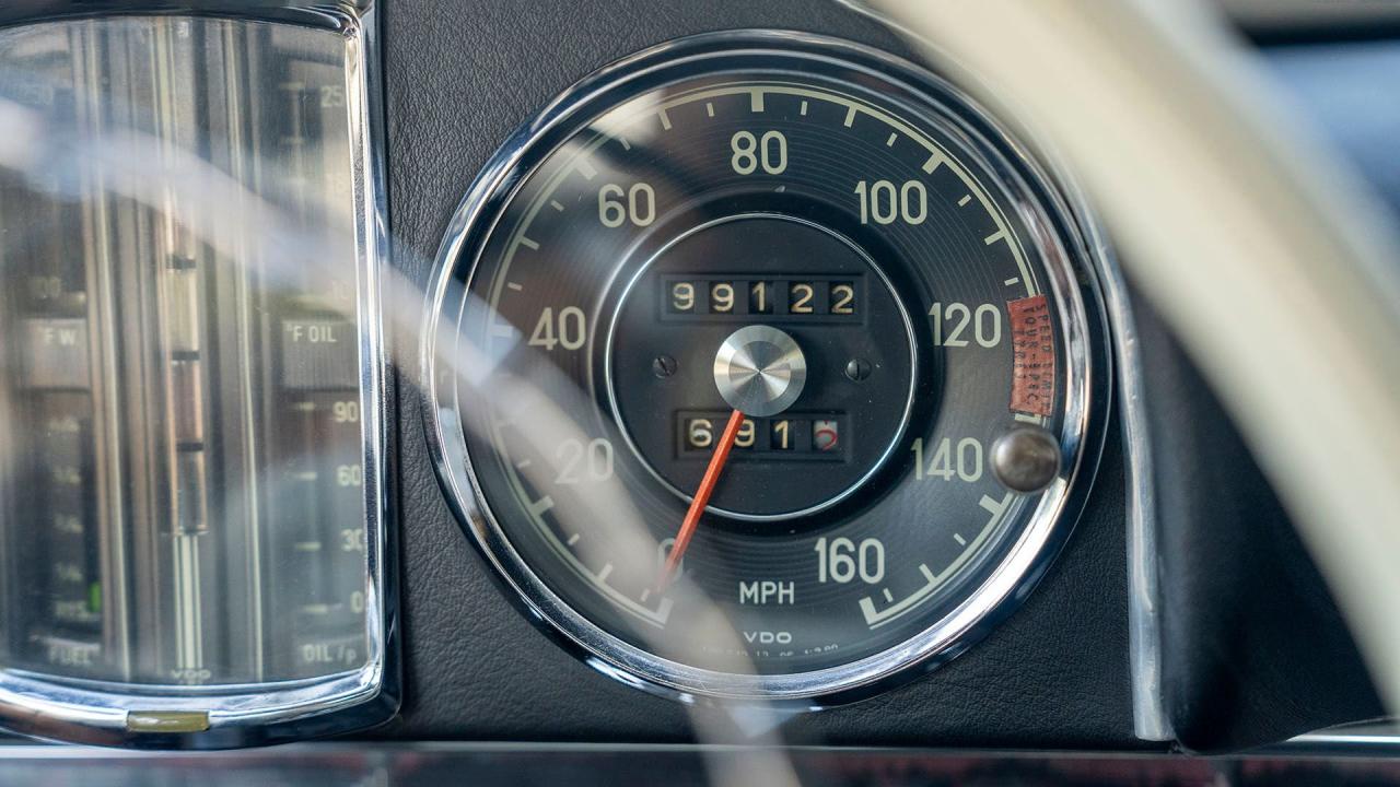 1957 Mercedes - Benz 300 SL Roadster