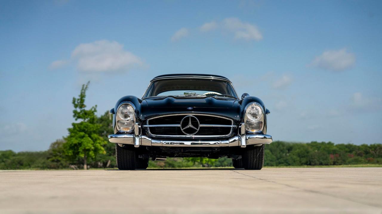 1957 Mercedes - Benz 300 SL Roadster