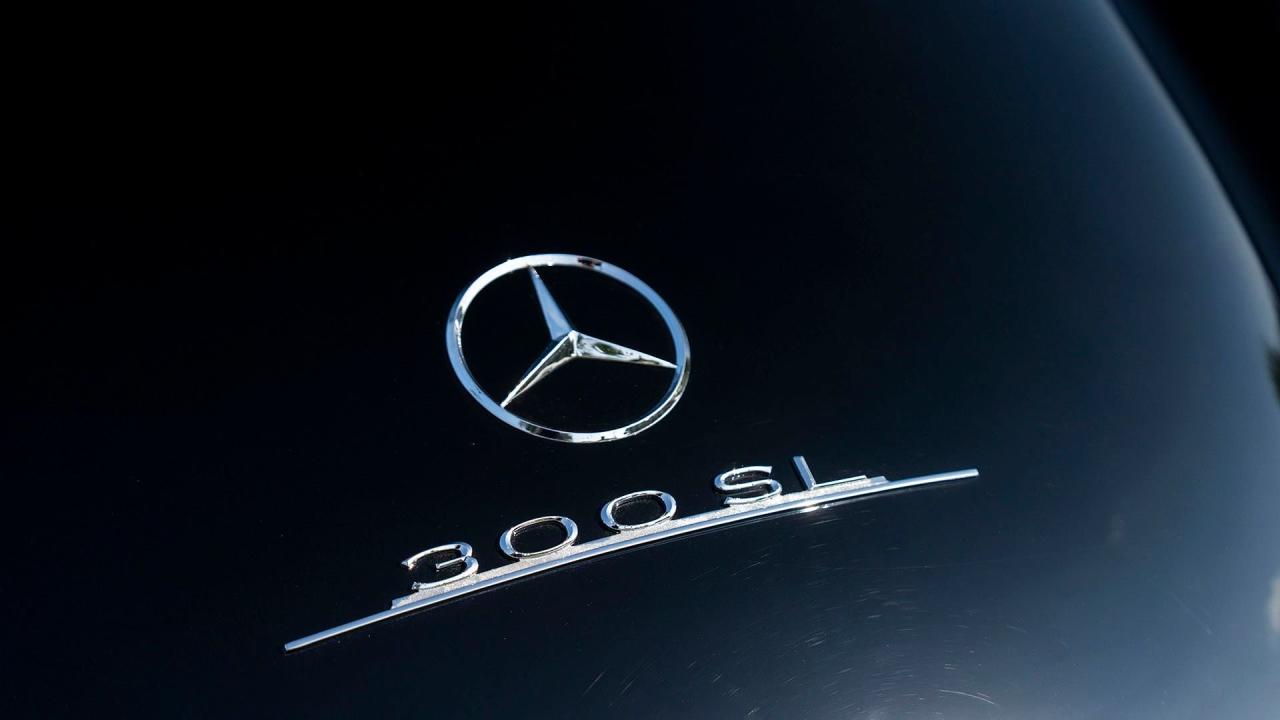 1957 Mercedes - Benz 300 SL Roadster