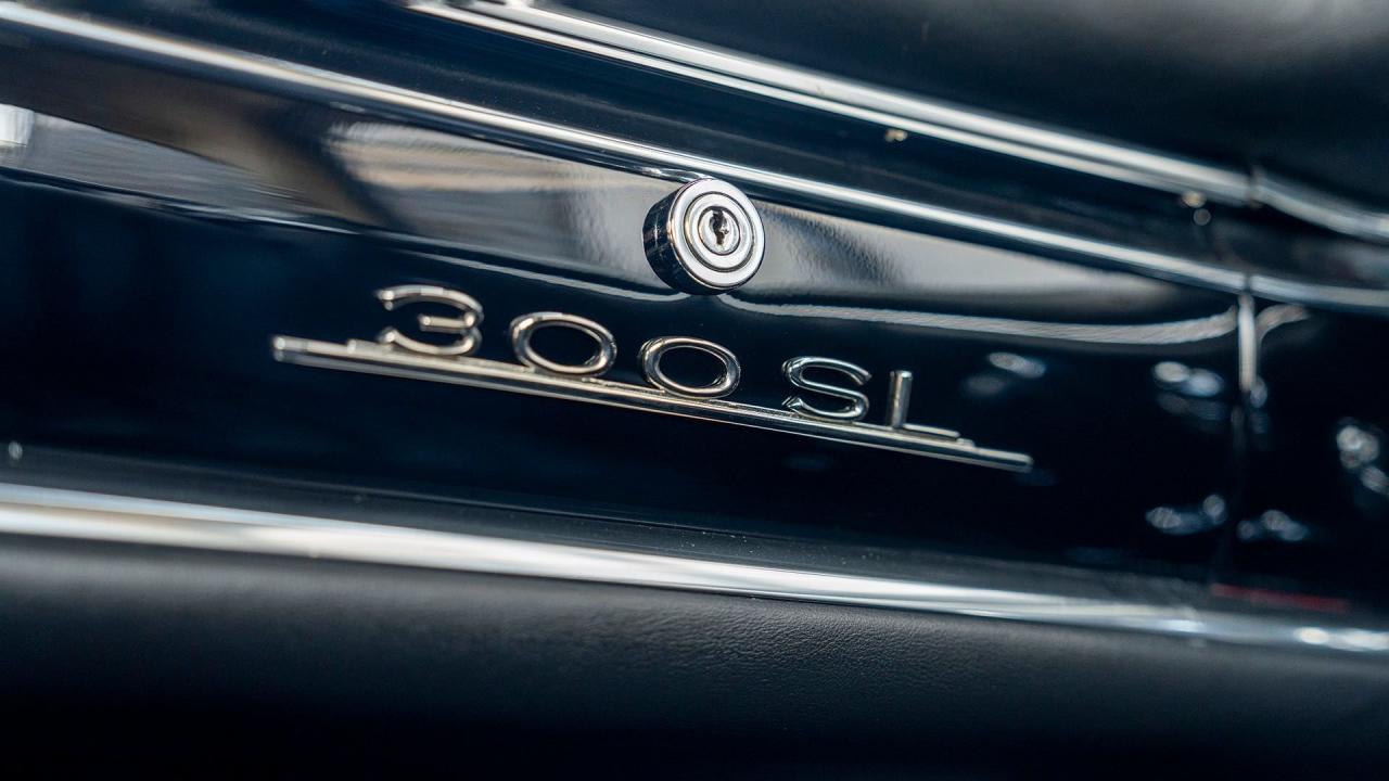 1957 Mercedes - Benz 300 SL Roadster