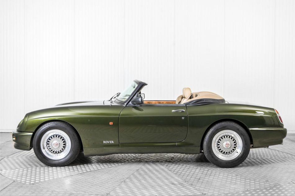 1995 MG RV8