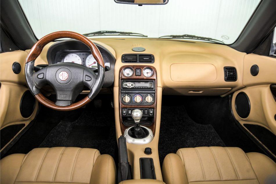 2002 MG TF