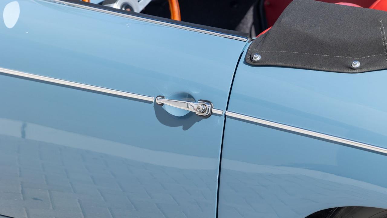 1961 Porsche 356 B 1600 D'Ieteren Roadster