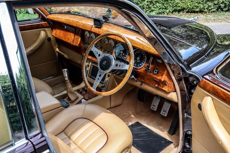 1963 Jaguar MK 2