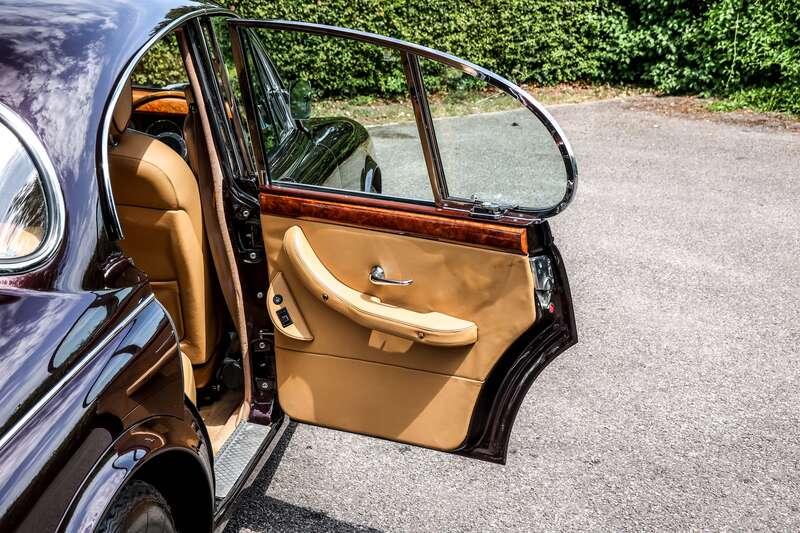 1963 Jaguar MK 2
