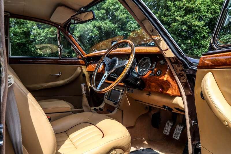 1963 Jaguar MK 2