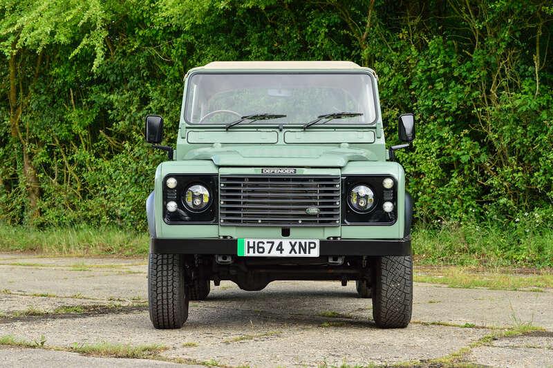 1990 Land Rover Defender 90