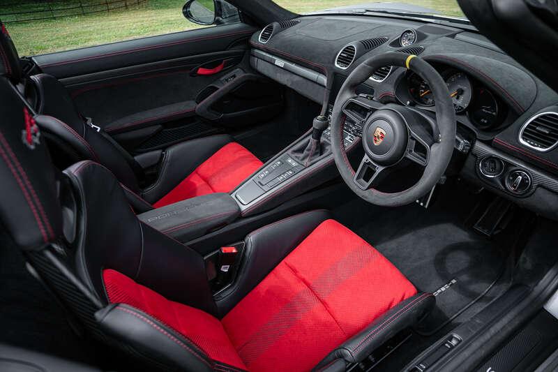 2024 Porsche 718 Spyder
