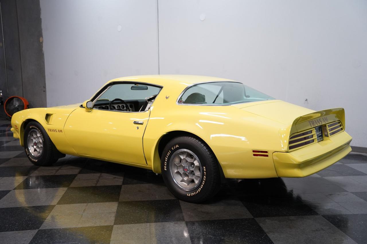 1976 Pontiac Firebird Trans Am Restomod