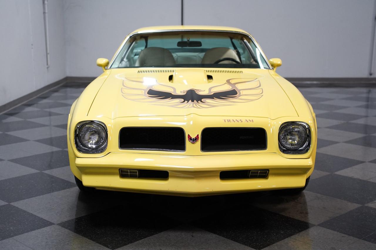 1976 Pontiac Firebird Trans Am Restomod