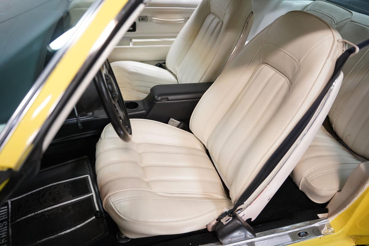 1976 Pontiac Firebird Trans Am Restomod