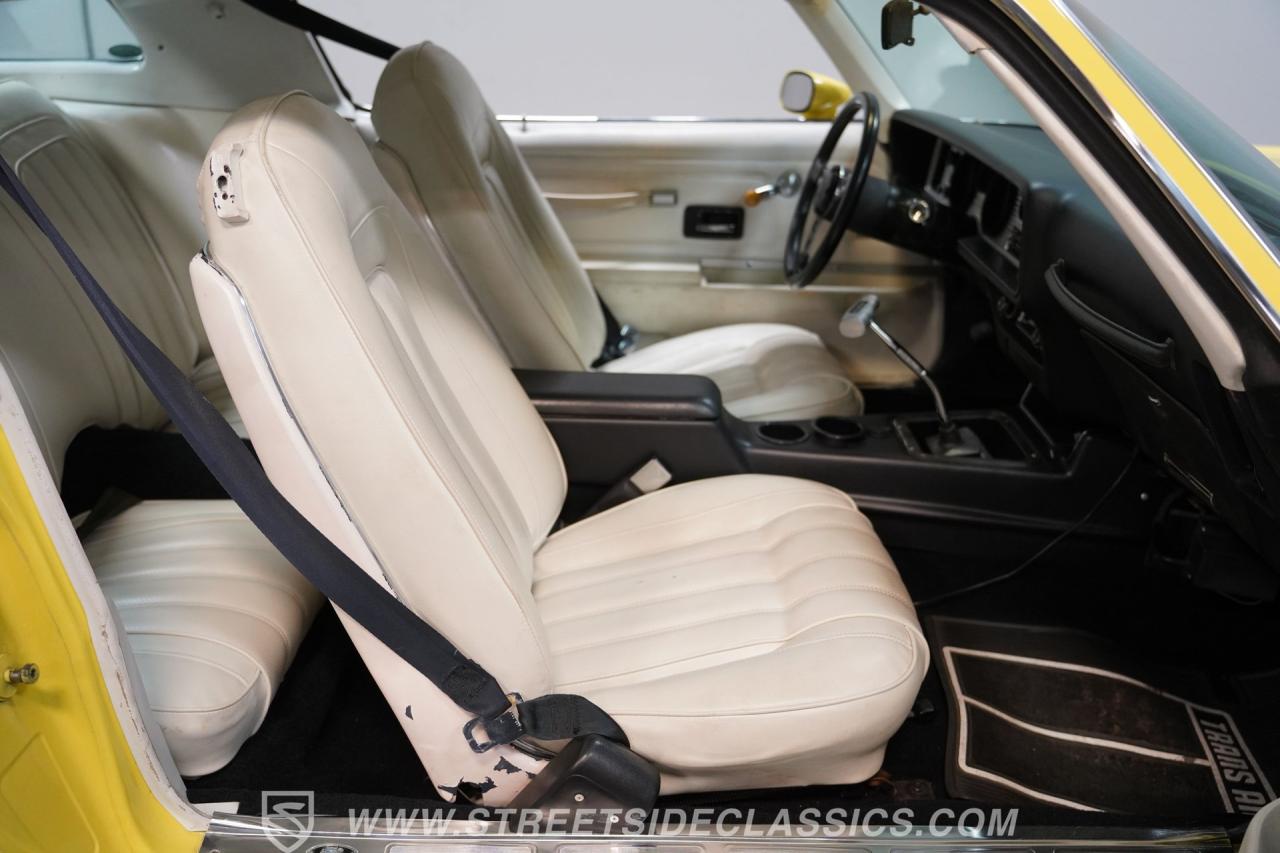 1976 Pontiac Firebird Trans Am Restomod