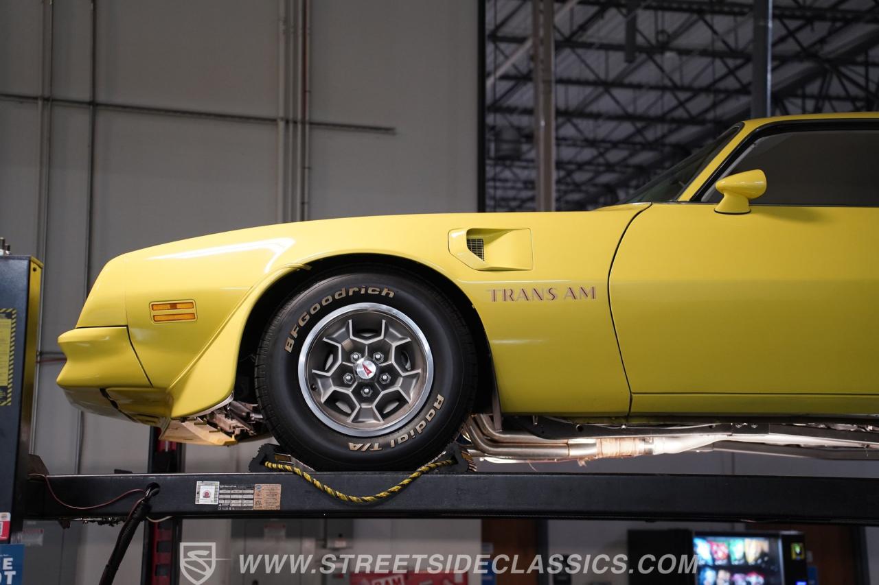 1976 Pontiac Firebird Trans Am Restomod