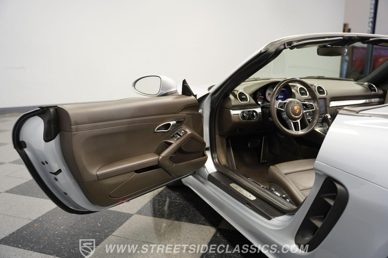 2017 Porsche 718 Boxster S