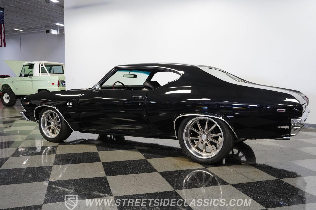 1969 Chevrolet Chevelle SS Tribute