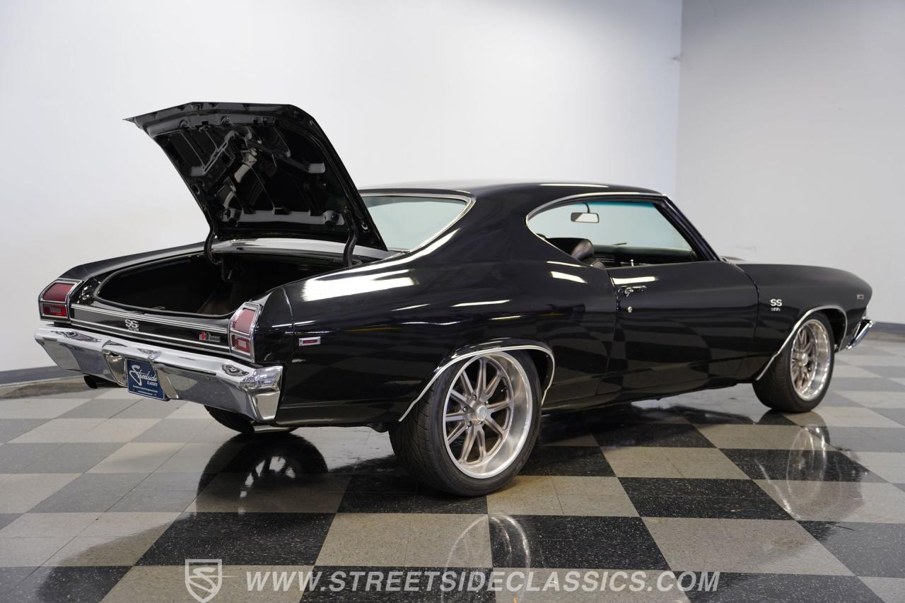 1969 Chevrolet Chevelle SS Tribute