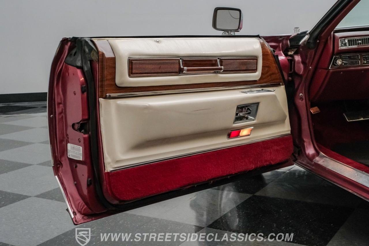 1975 Cadillac Coupe DeVille