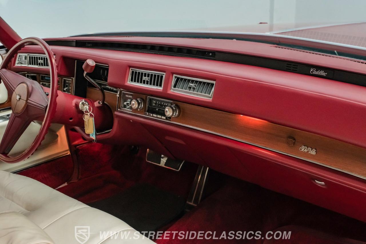 1975 Cadillac Coupe DeVille