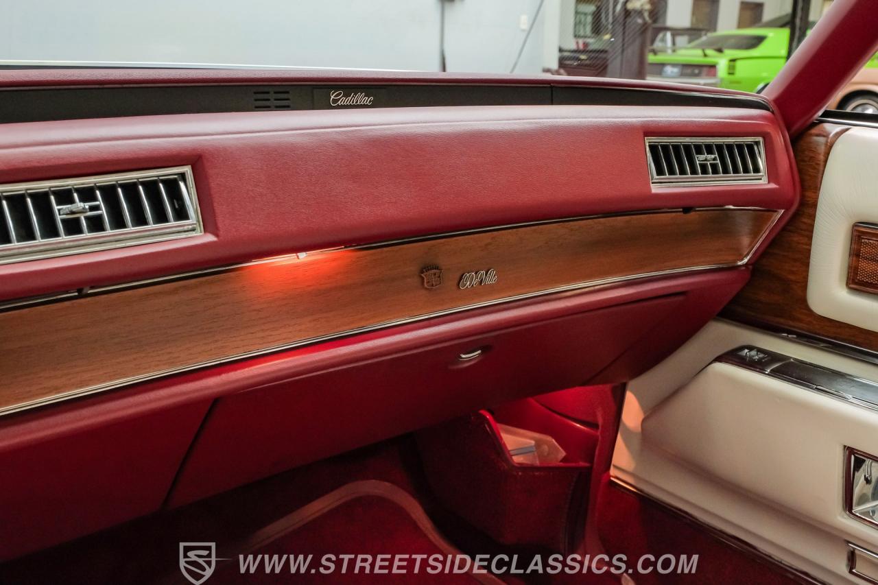 1975 Cadillac Coupe DeVille