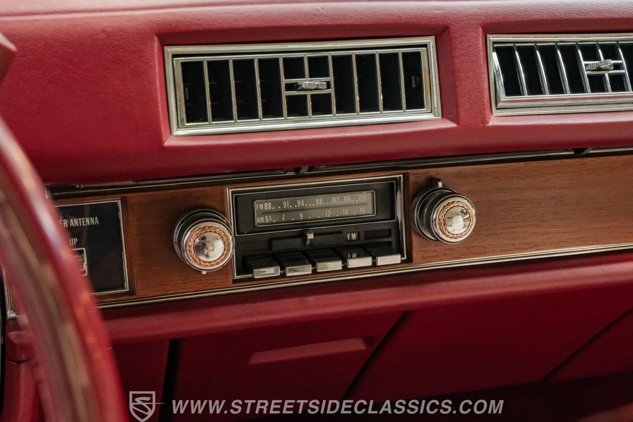 1975 Cadillac Coupe DeVille