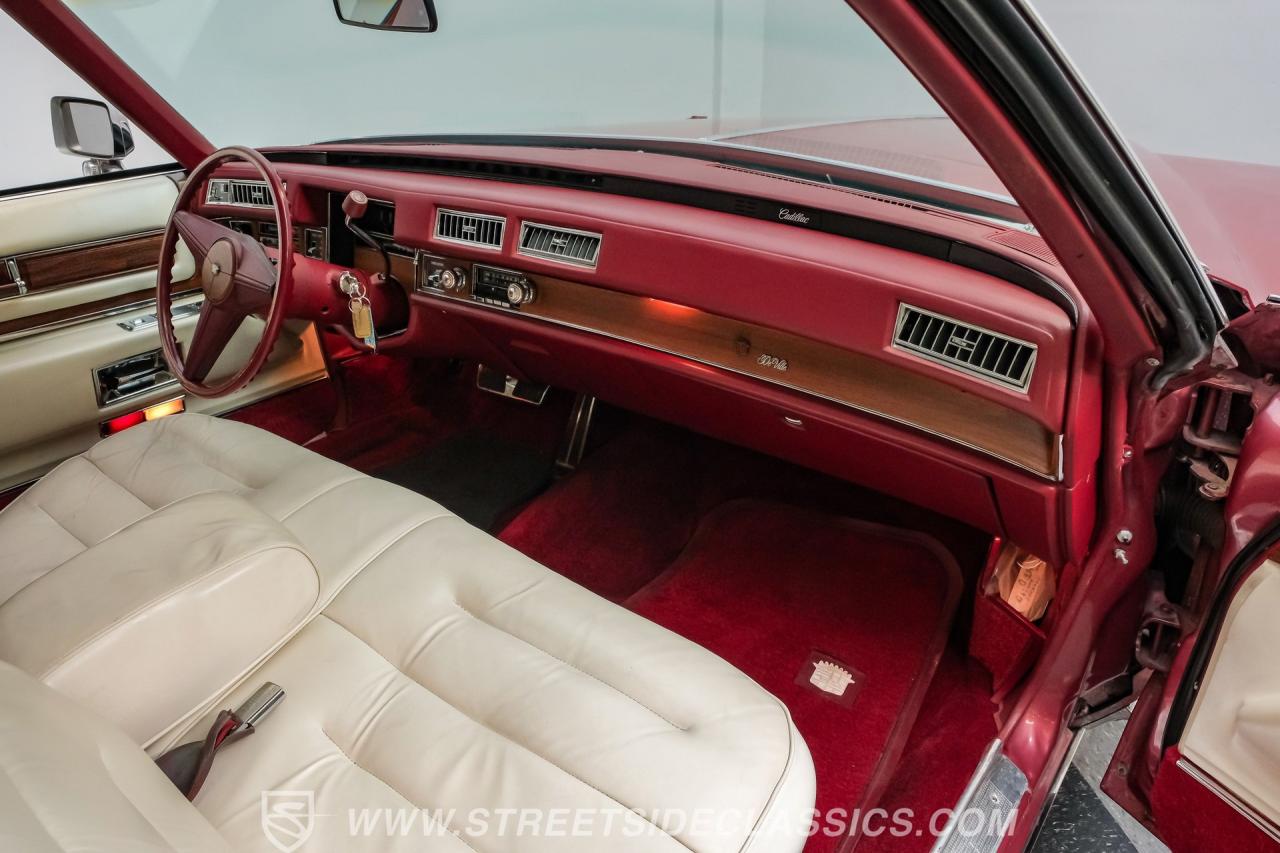1975 Cadillac Coupe DeVille