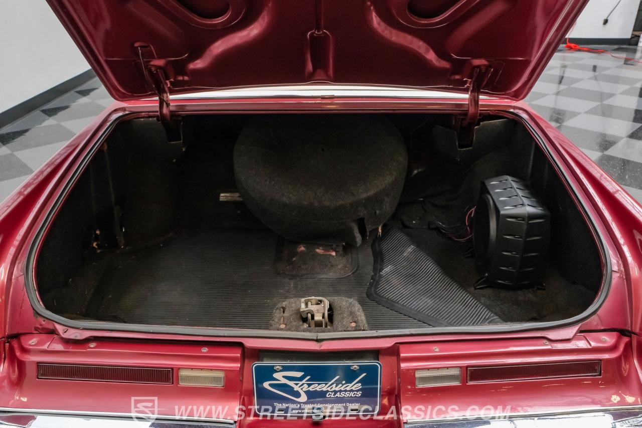 1975 Cadillac Coupe DeVille