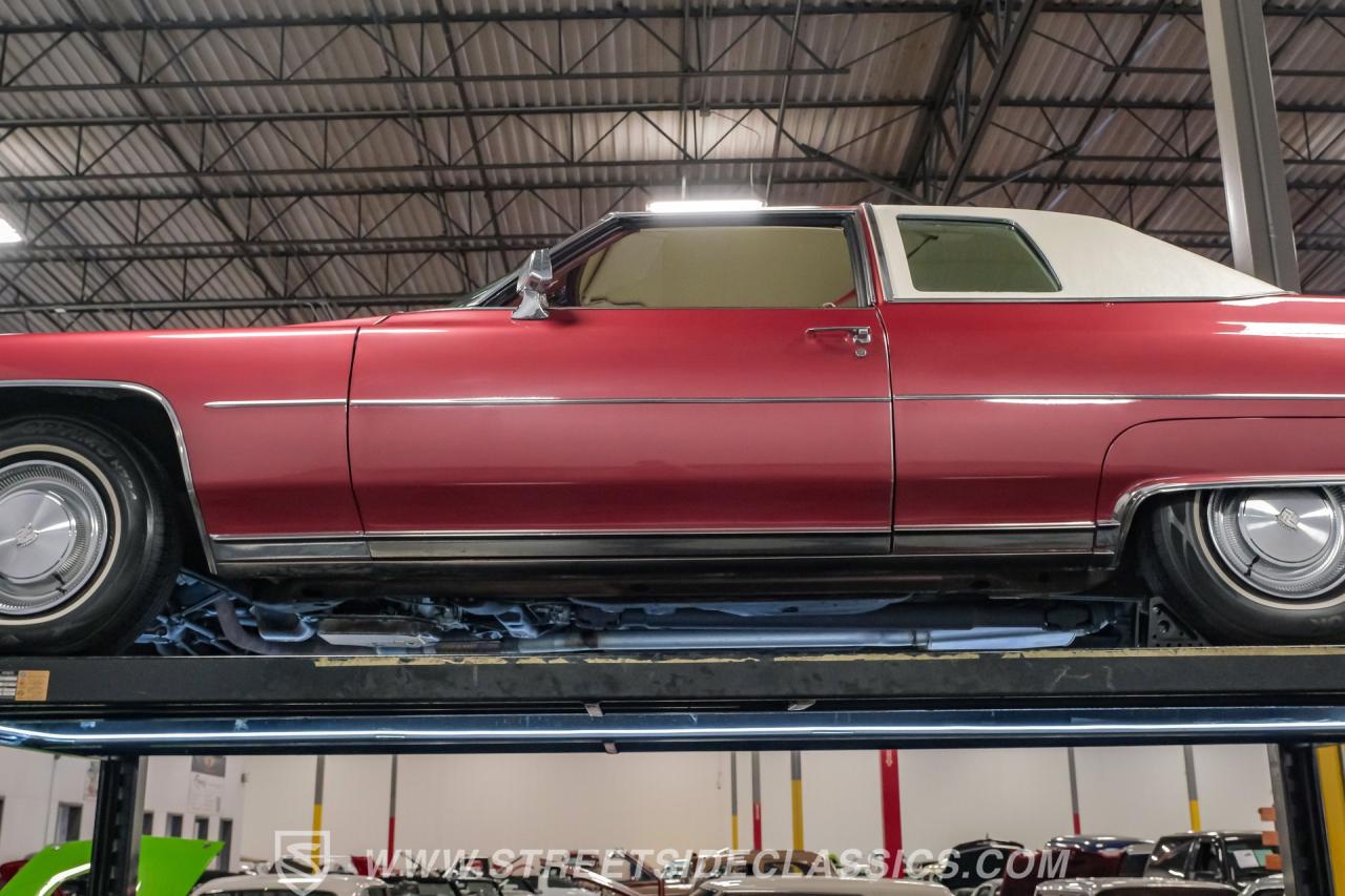 1975 Cadillac Coupe DeVille