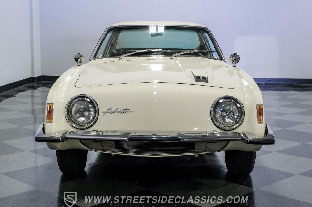 1963 Studebaker Avanti R2 Supercharged