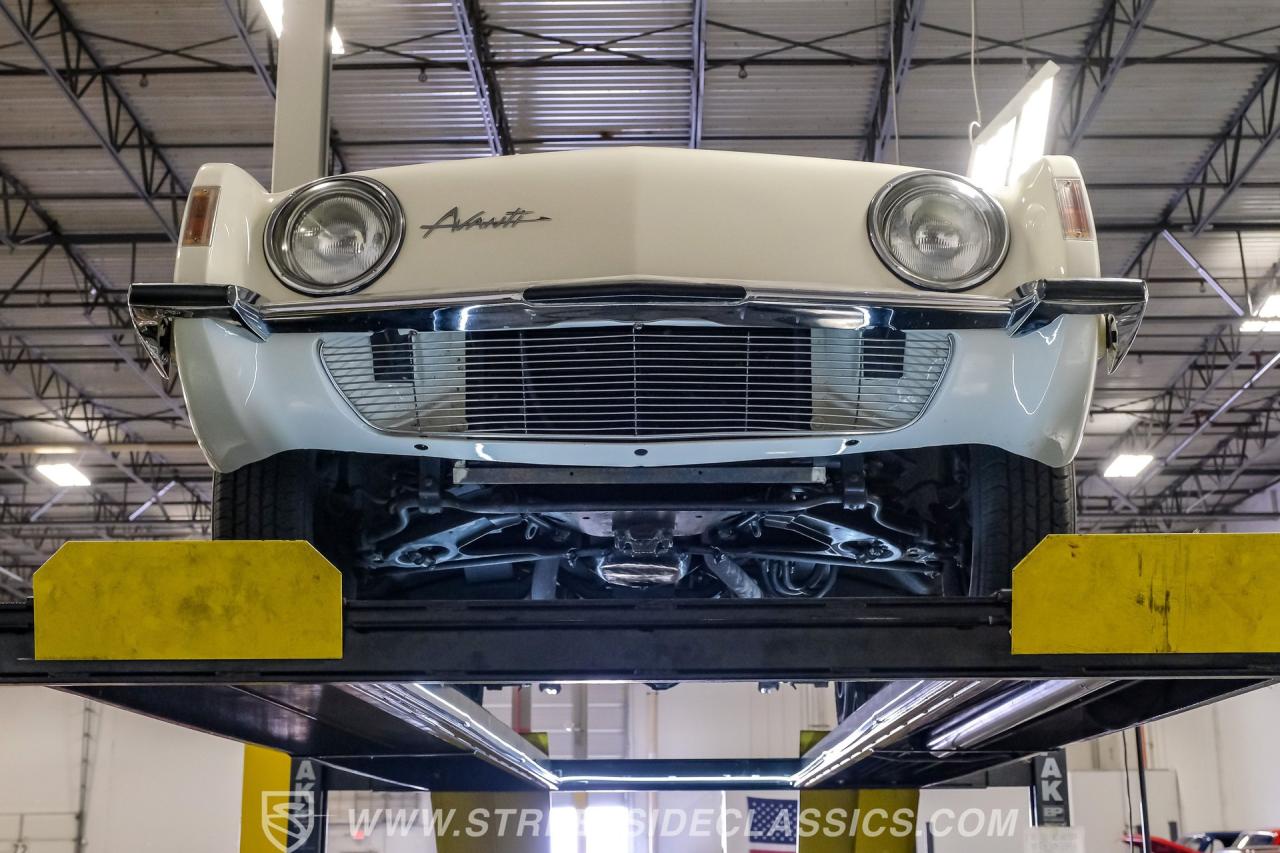 1963 Studebaker Avanti R2 Supercharged