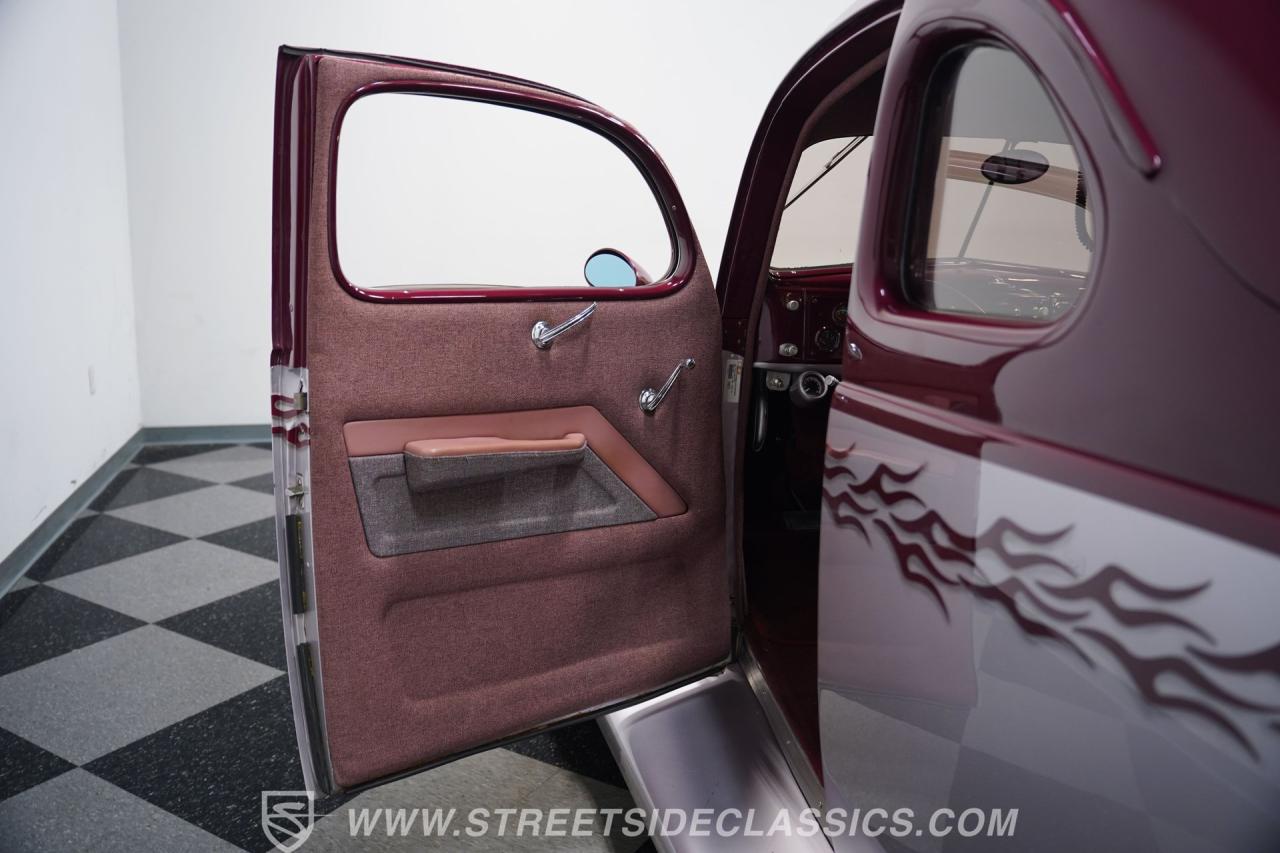 1938 Ford 5-Window Coupe