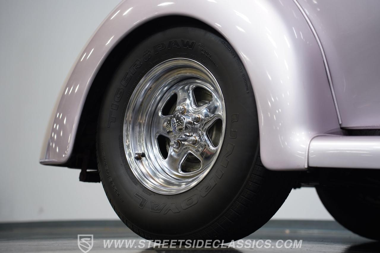 1938 Ford 5-Window Coupe
