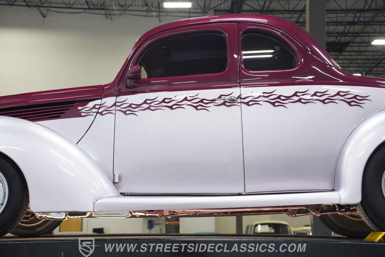 1938 Ford 5-Window Coupe