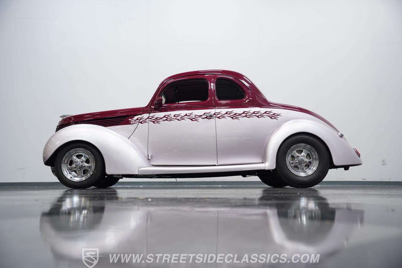 1938 Ford 5-Window Coupe