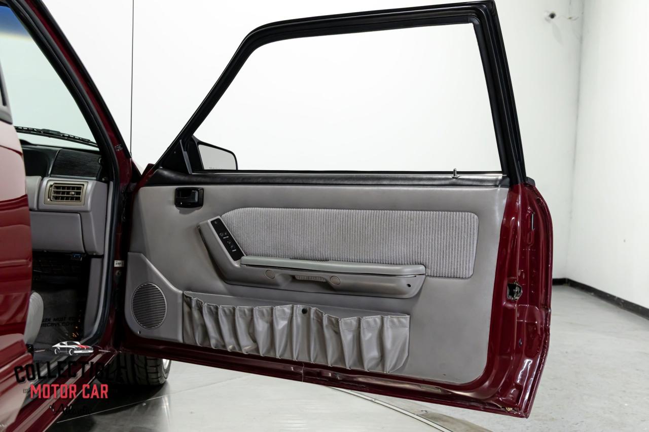 1990 Ford Mustang LX 5.0