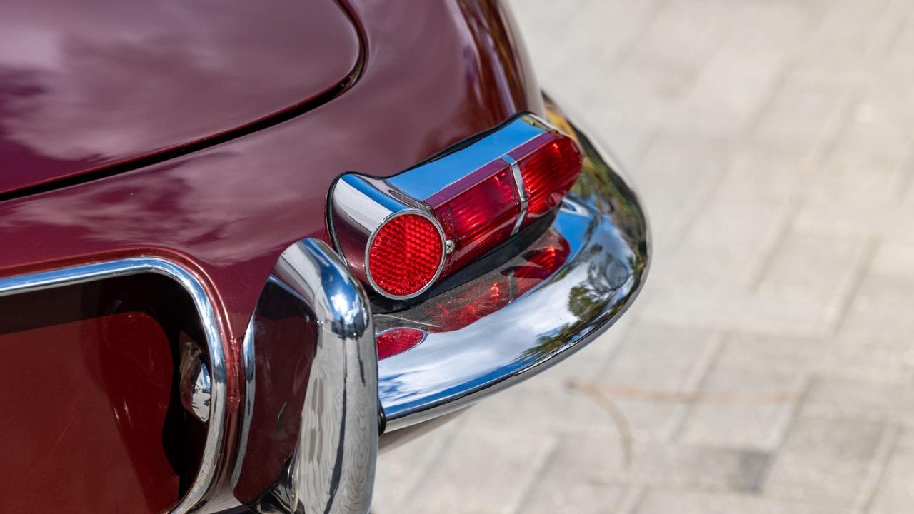 1963 Jaguar E-Type Series 1 3.8 Roadster