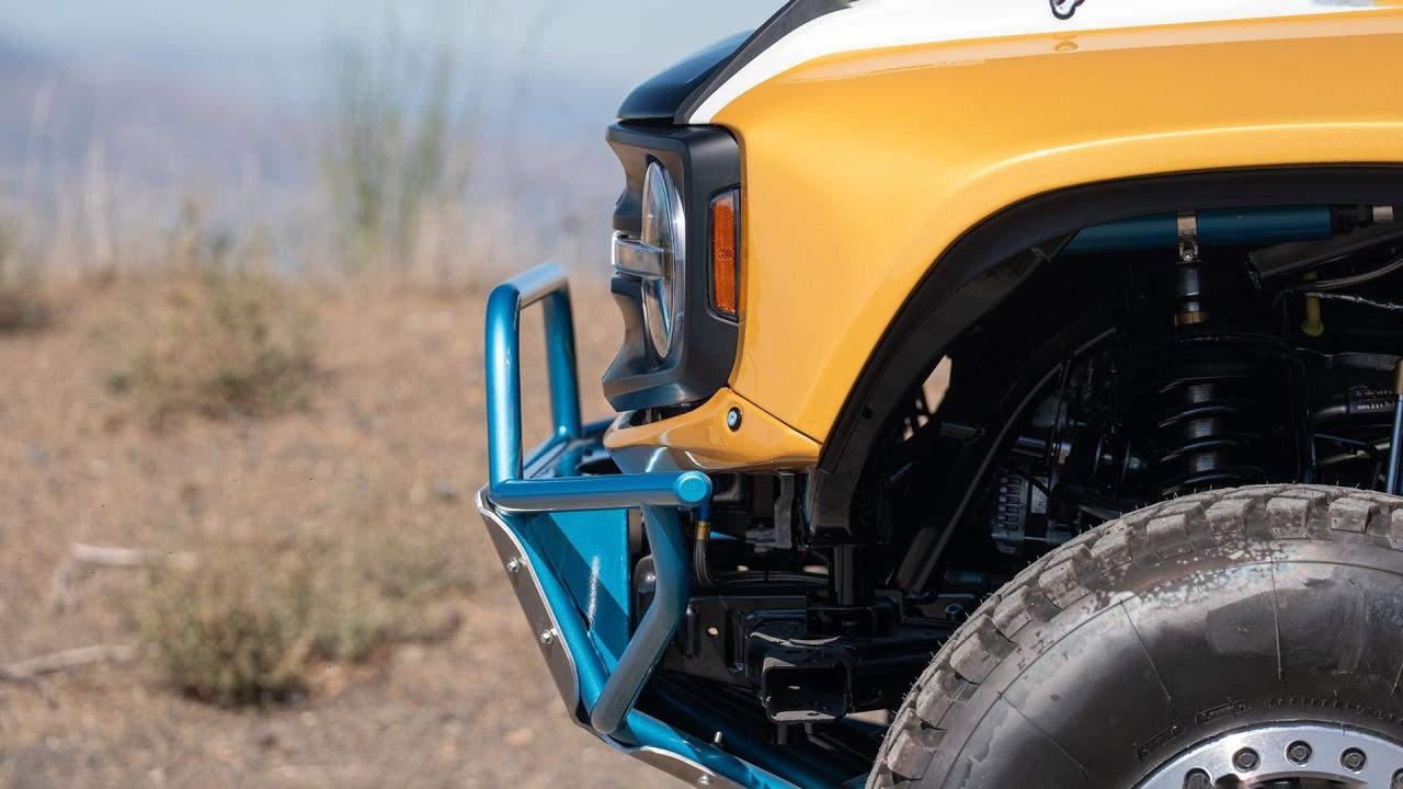 2023 Ford Bronco DR