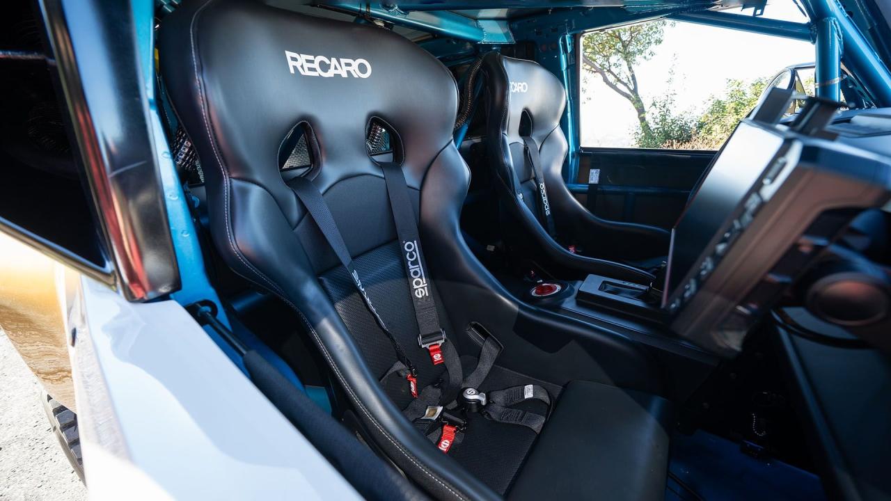 2023 Ford Bronco DR